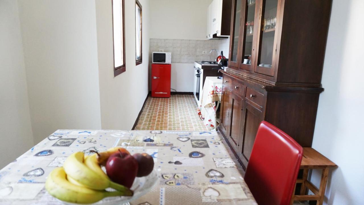La Corte Di Santa Croce Bosa Dış mekan fotoğraf